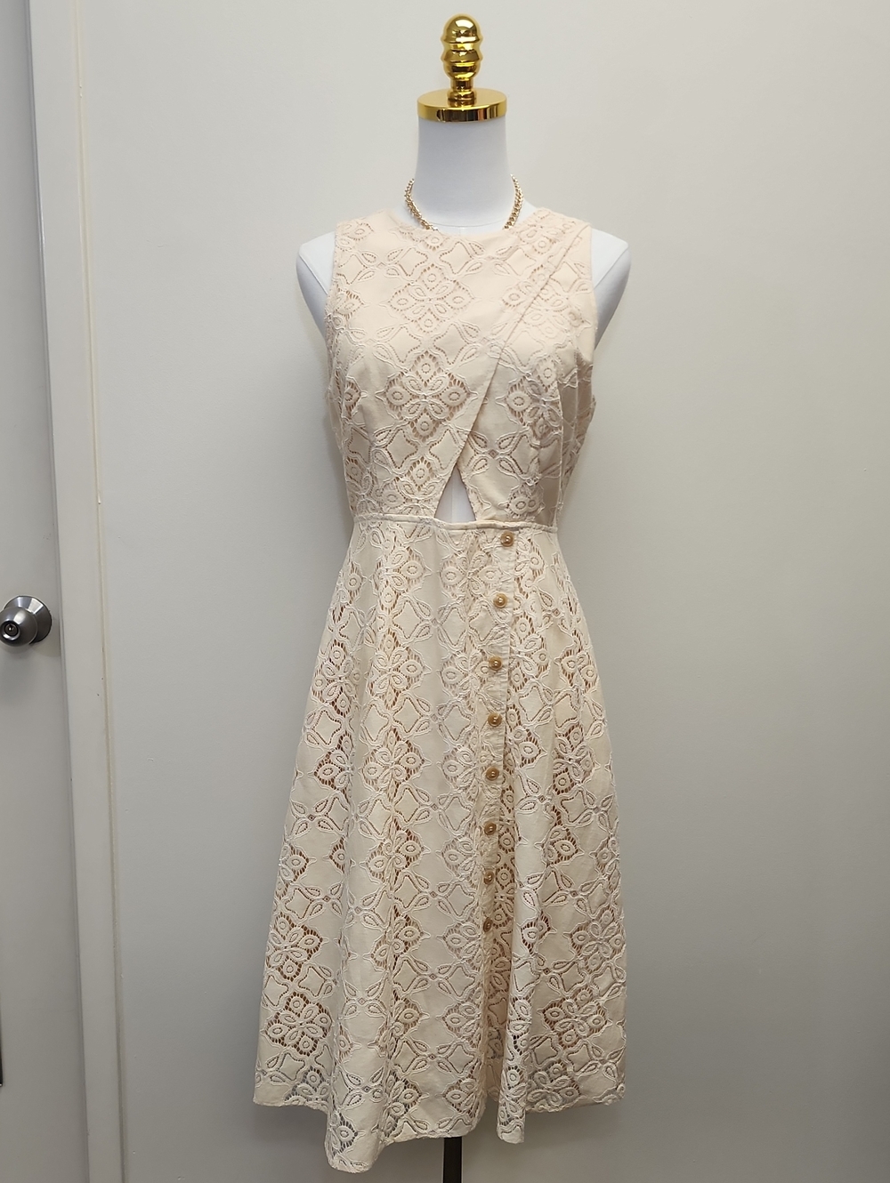 Pamela Love Cream Lace Midi Dress Sleeveless Keyhole Floral Size Small